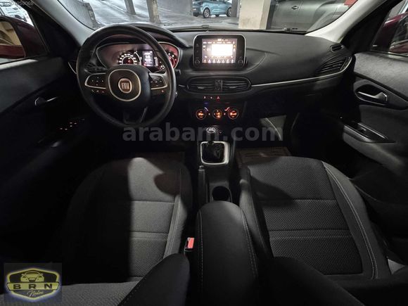 BRN MOTORS'DAN..2017 FİAT EGEA HB LOUNGE PLUS 87.500 KM'DE..