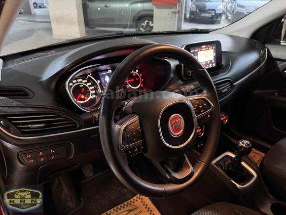 BRN MOTORS'DAN..2017 FİAT EGEA HB LOUNGE PLUS 87.500 KM'DE..