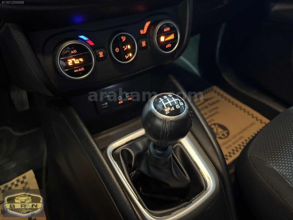 BRN MOTORS'DAN..2017 FİAT EGEA HB LOUNGE PLUS 87.500 KM'DE..