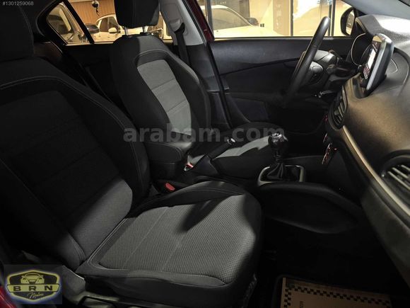 BRN MOTORS'DAN..2017 FİAT EGEA HB LOUNGE PLUS 87.500 KM'DE..