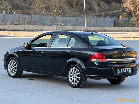 Sahibinden Opel Astra 1.6 Enjoy Plus 2012 Model  hatasız boyasiz