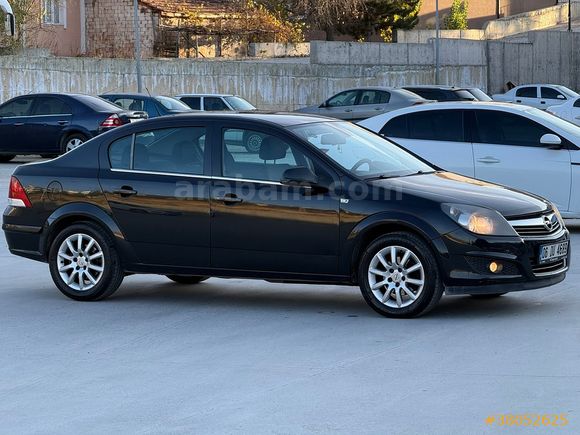 Sahibinden Opel Astra 1.6 Enjoy Plus 2012 Model  hatasız boyasiz