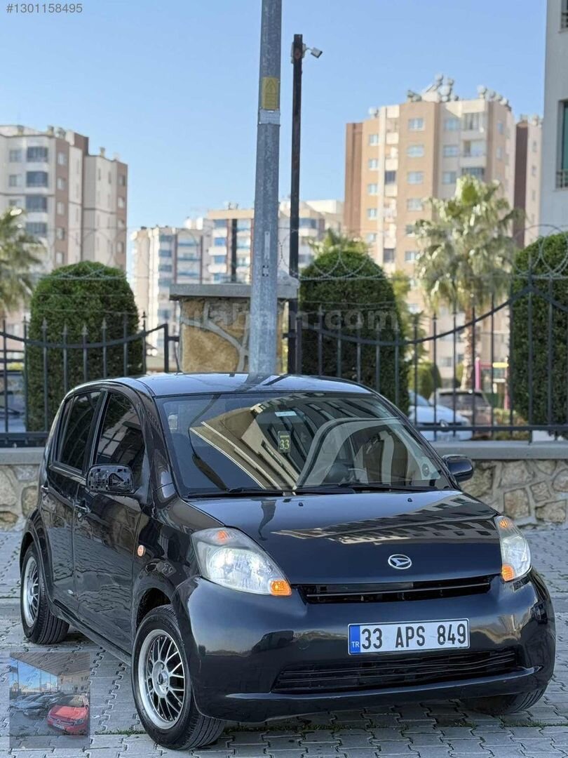 Galeriden Daihatsu Sirion 1.3 Sporty 2006 Model Mersin 345.000 km Siyah 5