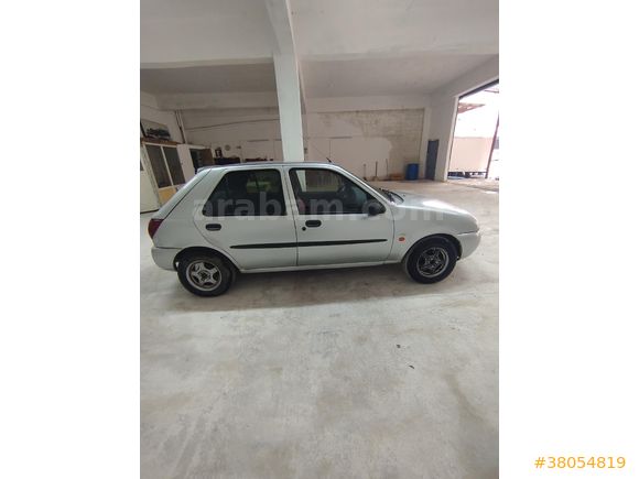 Sahibinden Ford Fiesta 1.25 Flair 1997 Model