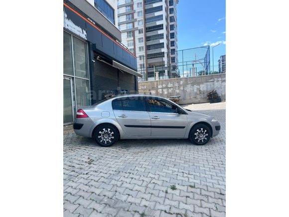 YIKIK DÖKÜK ARABALARLA KIYASLAMAYIN