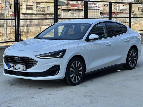 17 BİNDE 2025 7.AY ÇIKIŞLI SERVİS BAKIMLI FOCUS