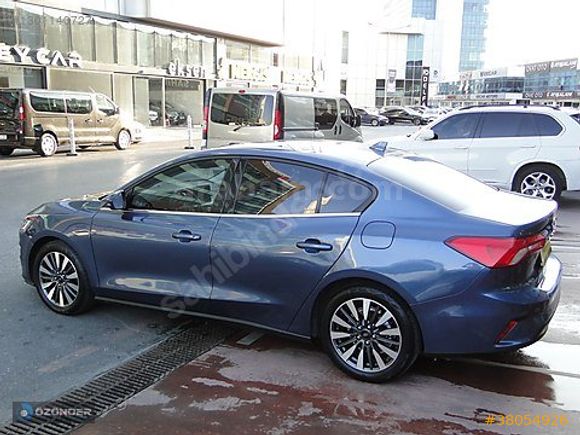 ÖZ ÖNDER'DEN 2023 FOCUS 1.5 ECOBLUE TİTANİUM X