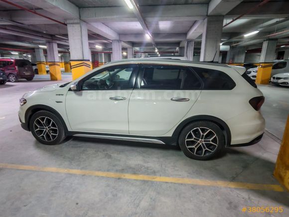 Sahibinden Fiat Egea Cross 1.5 T4 Lounge Plus 2022 Model