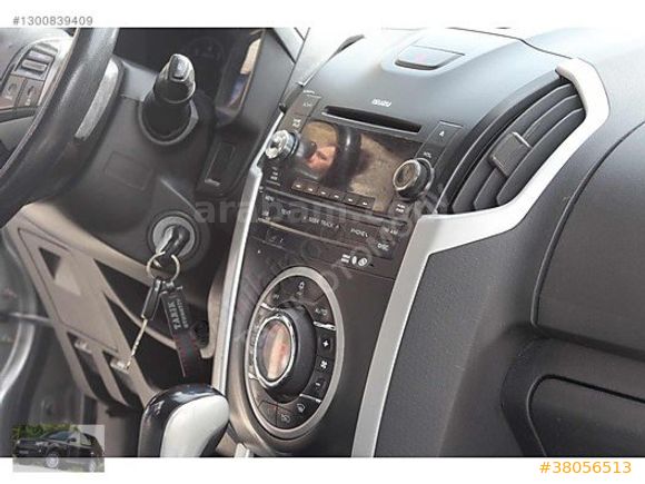 2014 ISUZU D-MAX 4x4 V-CROSS OTOMATİK BAKIMLI !