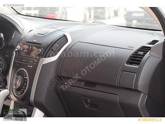 2014 ISUZU D-MAX 4x4 V-CROSS OTOMATİK BAKIMLI !