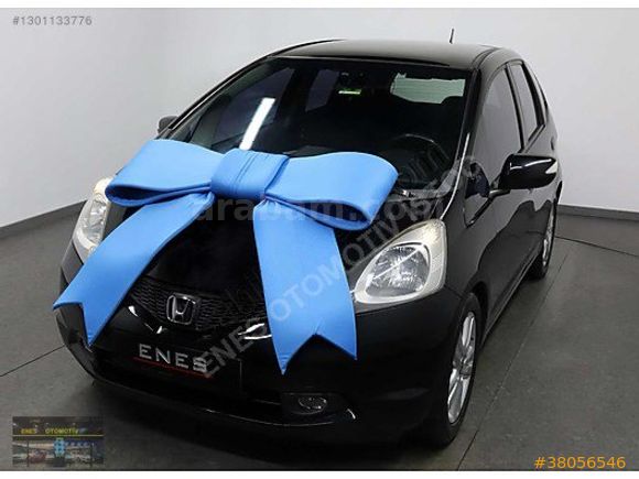 HONDA JAZZ OTOMATİK+ CAM TAVAN+221.000 PEŞİNAT 36 AY VADE İMKANI
