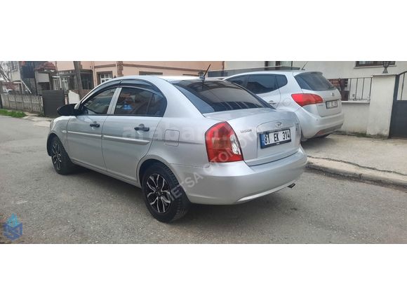 METSA'DAN SATILIK OTOMATİK HYUNDAİ ACCENT ERA 2012 1.4 BENZİN