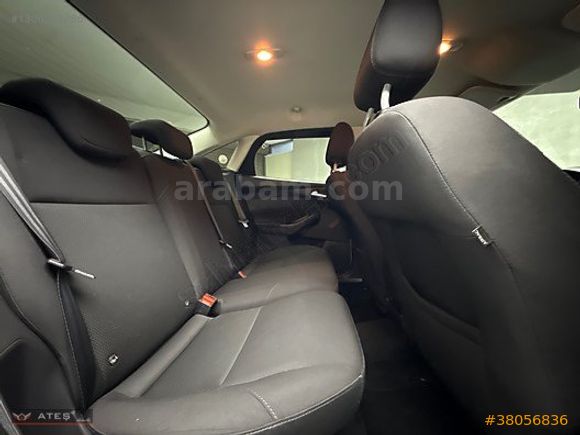 İLK SAHBİNDEN FORD FOCUS 1.5 TDCİ TREND X 1.29 KREDİ