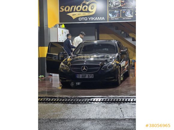 Sahibinden Mercedes - Benz E 180 Edition 2015 Model  303.000 km Siyah