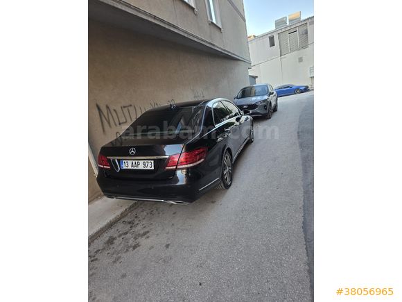 Sahibinden Mercedes - Benz E 180 Edition 2015 Model  303.000 km Siyah
