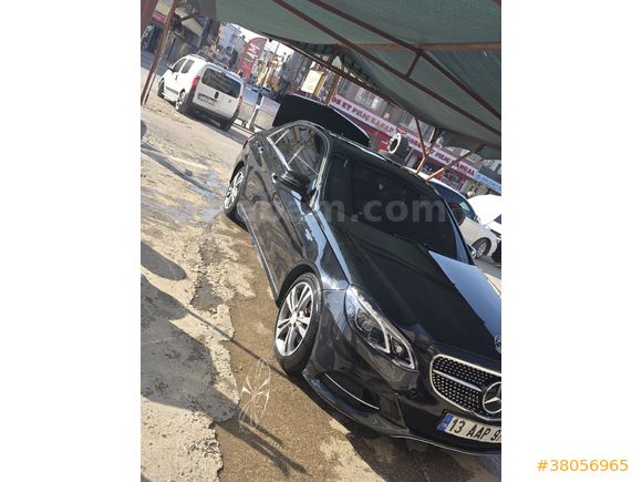 Sahibinden Mercedes - Benz E 180 Edition 2015 Model  303.000 km Siyah