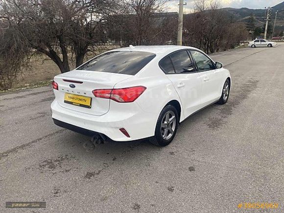 YANAR AUTODAN OTOMATİK FOCUS DEĞİŞENSİZ...