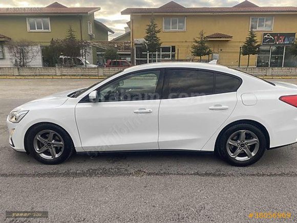 YANAR AUTODAN OTOMATİK FOCUS DEĞİŞENSİZ...