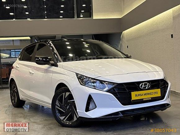 BURSA MERKEZ OTOMOTİV 2020 HYUNDAİ İ20 OTOMATİK 40BİN İLK EL
