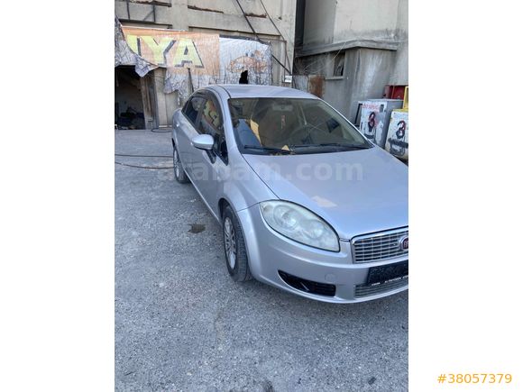 Galeriden Fiat Linea 1.3 Multijet Active Plus 2014 Model Adana