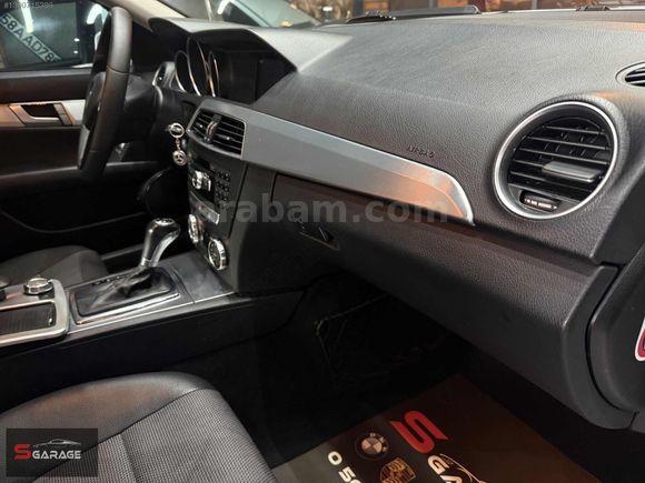 S GARAGE'den 2012 model 2 parça boyalı EMSALSİZ LPG Lİ