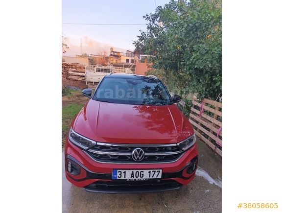 Ev Alaçam die satıyorum acil Sahibinden Volkswagen T-Roc 1.5 TSI R-Line 2023 Model  40.000 km Kırmızı