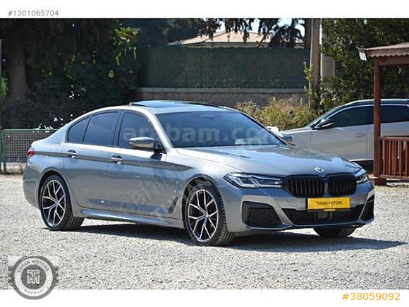 TUHAN MOTORS HATASIZ BOYASIZ 2022 BMW 520i 50.th YEAR M EDİTİON