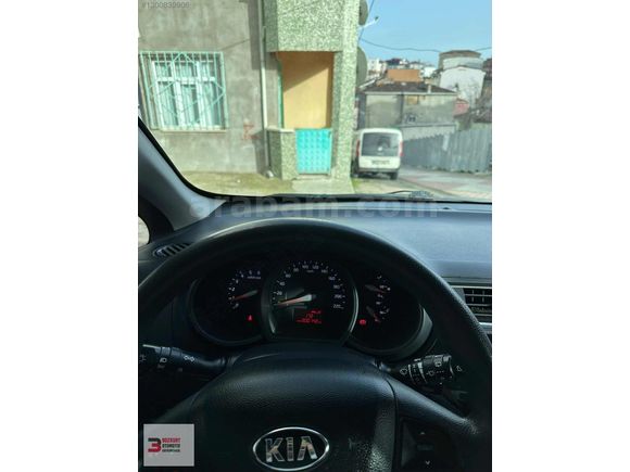 2015 KIA RİO 1.4 CRDI 200000 KM MASRAFSIZ HATASIZ BOYASIZ