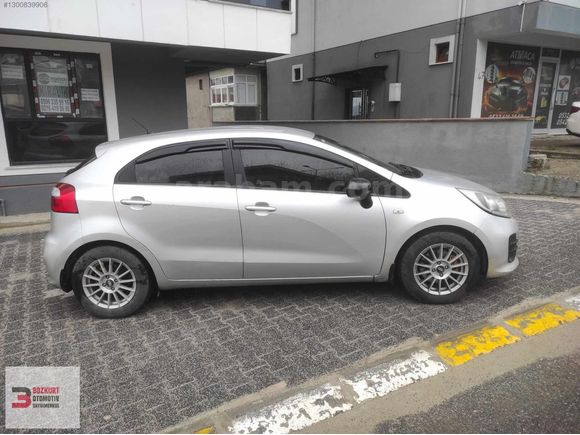 2015 KIA RİO 1.4 CRDI 200000 KM MASRAFSIZ HATASIZ BOYASIZ