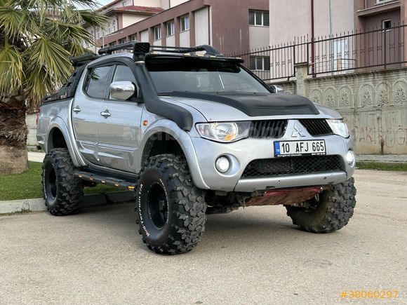 Sahibinden Mitsubishi L 200 4x4 Intense 2009 Model Balıkesir