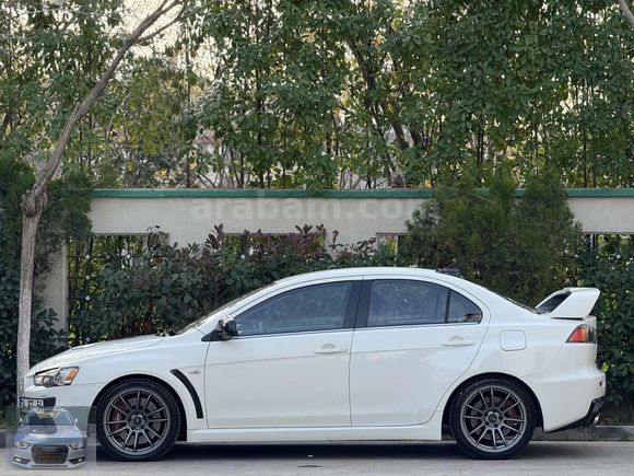 D&M MOTORS 2009 MİTSUBİSHİ LANCER EVO X OTOMATİK EMSALSİZ 4×4