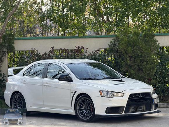 D&M MOTORS 2009 MİTSUBİSHİ LANCER EVO X OTOMATİK EMSALSİZ 4×4