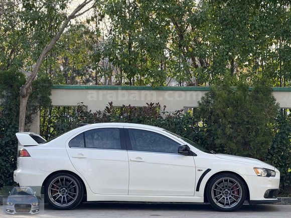 D&M MOTORS 2009 MİTSUBİSHİ LANCER EVO X OTOMATİK EMSALSİZ 4×4