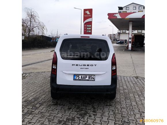 Sahibinden Peugeot Rifter 1.5 BlueHDI Allure 2025 Model