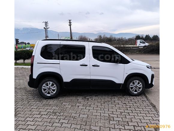 Sahibinden Peugeot Rifter 1.5 BlueHDI Allure 2025 Model