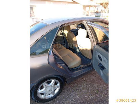 Sahibinden Renault Laguna 1.8 RXE 2000 Model