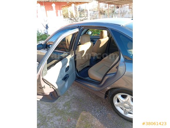 Sahibinden Renault Laguna 1.8 RXE 2000 Model