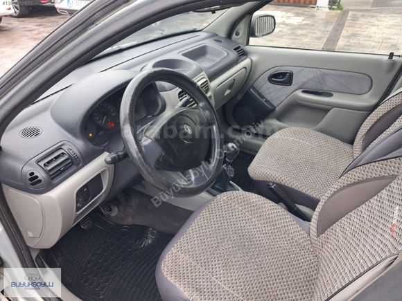 BÜYÜKSOYLU'DAN 2004 RENAULT CLİO 1.5 DCİ EXPRESSİON 80 HP