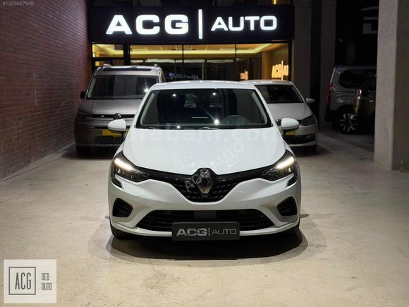 Kusursuz Clio 1.0 TCe Joy X-Tronic 80 KM Tesla Ekran