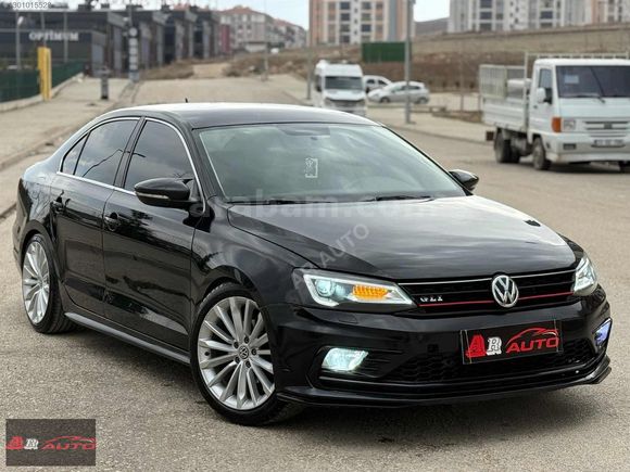 AR AUTO'dan 2015 MODEL VOLKSWAGEN JETTA EKSTRALI CAM GİBİ!!