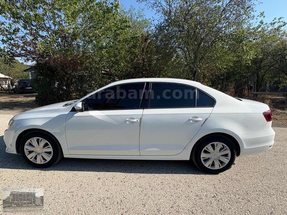 FİRSAT! İLK SAHİBİNDN MAKYAJLİ KASA OTOMOTİK SORUNSUZ 86000 KM