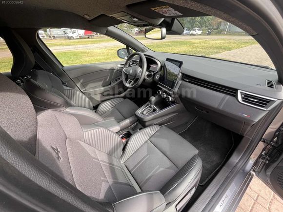 2024 RENAULT CLIO 1.0 TCE TECNO ESPRIT ALPINE GSR2 (HATASIZ)