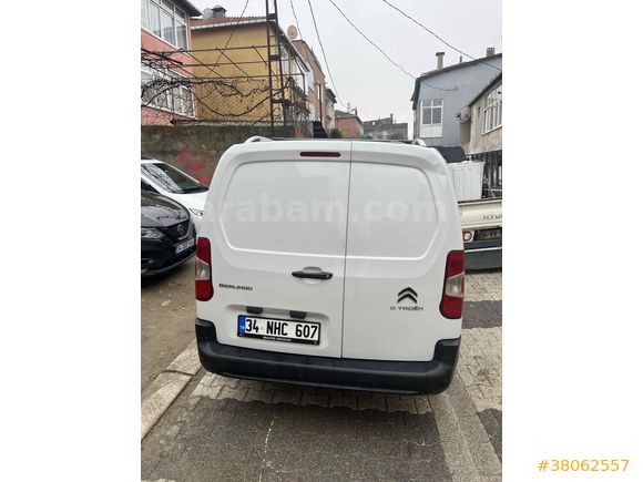 Sahibinden Citroen Berlingo 1.5 BlueHDI 2023 Model  84.000 km Beyaz