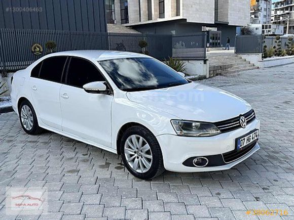 HATASIZ BOYASIZ AĞIR BAKIMLARI YAPILI JETTA