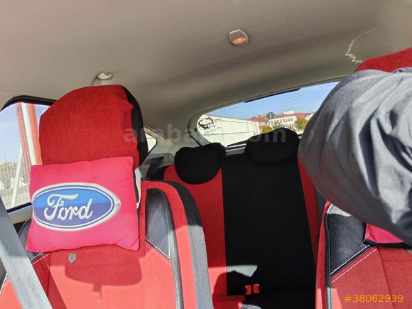 Sahibinden Ford Focus 1.6 Ti-VCT Trend X 2014 Model  147.000 km Beyaz