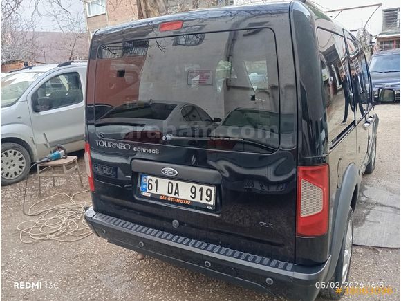 Sahibinden Ford Tourneo Connect 110PS 2010 Model