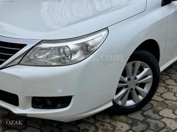 ÖZAK-2012 MODEL RENAULT LATİTUDE 1.5 DCI PRİVİLEGE NAVİGASYON