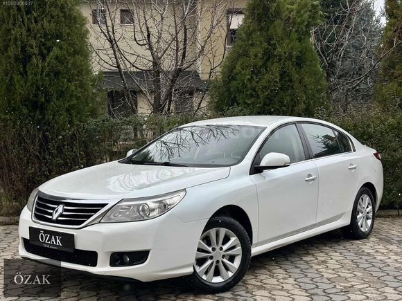 ÖZAK-2012 MODEL RENAULT LATİTUDE 1.5 DCI PRİVİLEGE NAVİGASYON