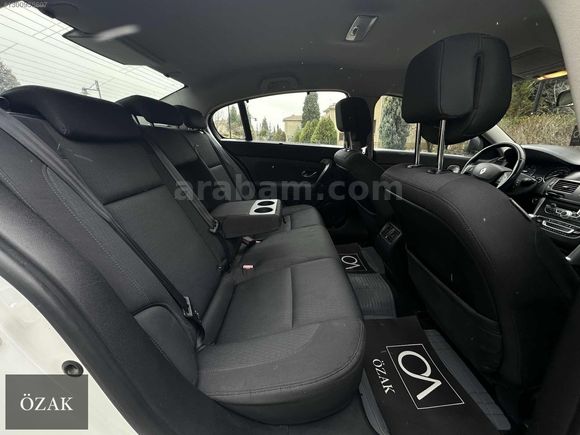 ÖZAK-2012 MODEL RENAULT LATİTUDE 1.5 DCI PRİVİLEGE NAVİGASYON