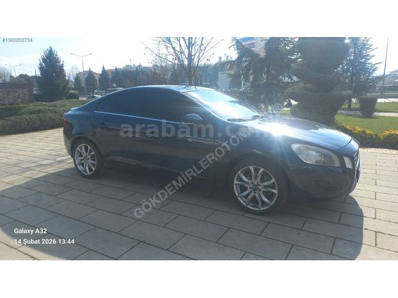2011 MODEL VOLVO S60 2.0T